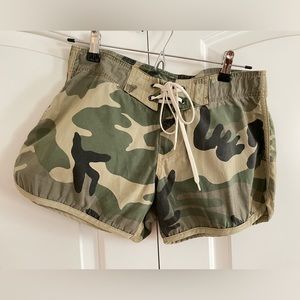 Ocean Motion Camo Shorts